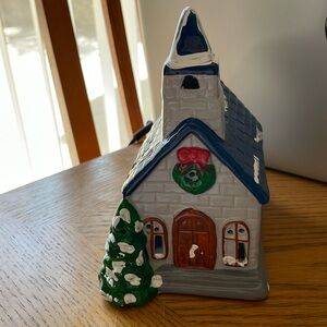 Pacific Rim Electrified Ceramic House Holiday Village